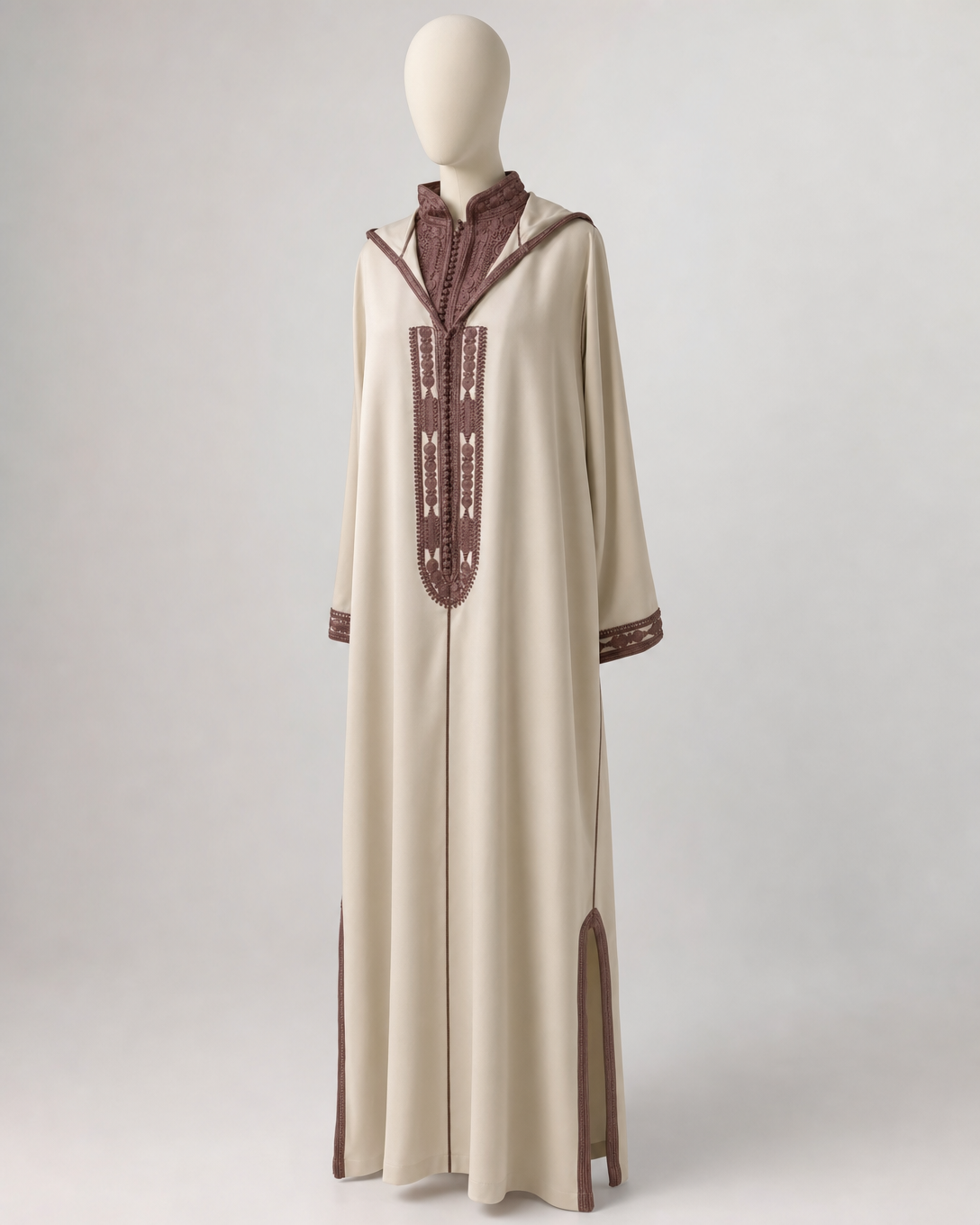 Jellaba marocaine longue neuve, jamais portée, couleur beige avec caftan intérieur marron et broderies raffinées. – Image 5